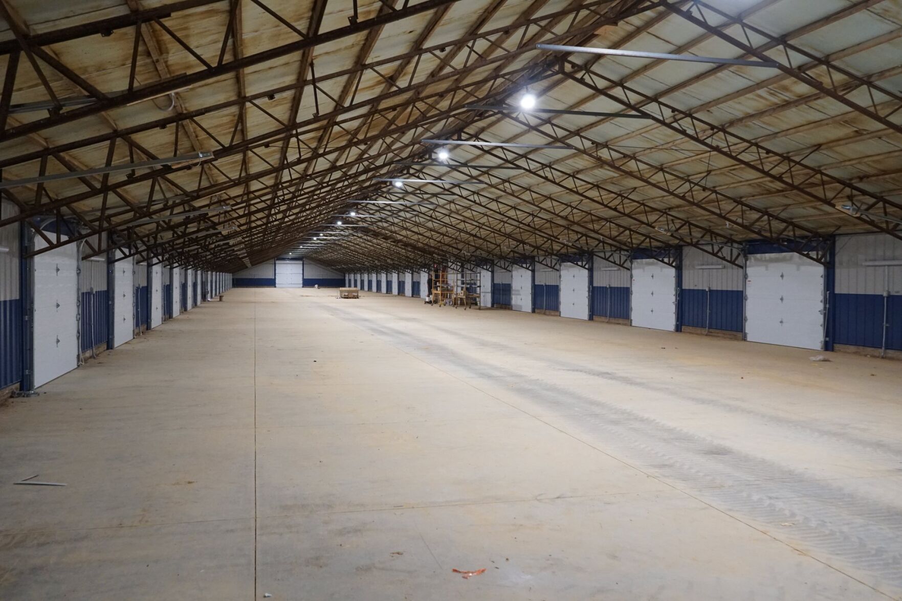 garages.jpg